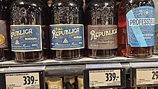 Také v Rebublice se obsah alkoholu sní�il na 35 %. M��e za to vy��í spot�ební...