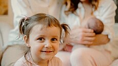 Jan Kregl, Olga Lounová a jejich dcery Arianne a Vivien (2026)