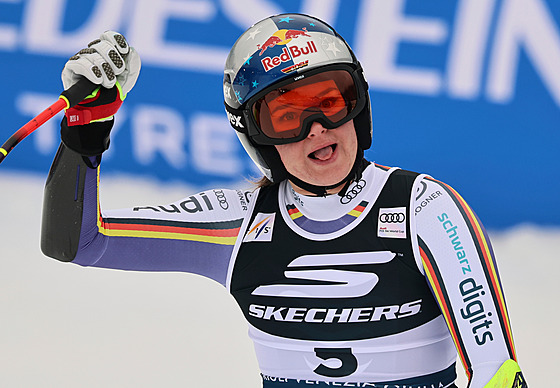 N�mka Emma Aicherová b�hem super-G v italském Tarvisiu