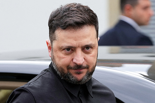 Kreml dostane miliardy na válčení, burcuje Kyjev. Vadí výjimka na nákup ruské ropy