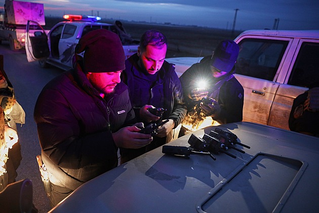 Bitvy o ropu, dvě města a národní práva. Syrská armáda válčí na severu s Kurdy