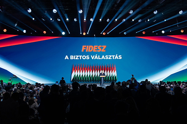 Orbán už je unavený, míní většina Maďarů. Jeho voliči chtějí proruskou náhradu