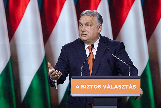 Orbán vytáhl volební eso. Chystá národní referendum o pomoci Ukrajině