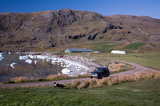 Dvacet minut chystáte, dvě jedete. Auto vás v Grónsku nikam nedoveze