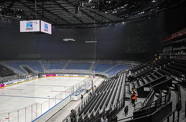 Díra v ledu a nutný kapacitní ústupek. Test hokejové haly pro OH vzbudil i rozpaky