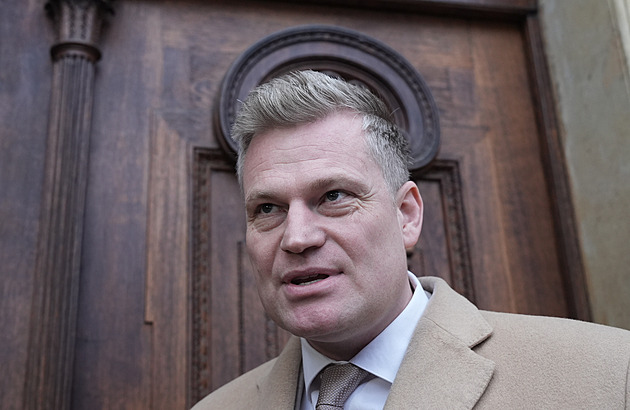 „Palivem pro spalovací motor je touha po funkci.“ Opozice kritizuje post pro Turka