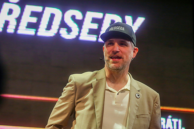 Piráti: ani nalevo, ani napravo, ani funkční? Až teď se ukazuje, jak jim chybí lídr typu Bartoše