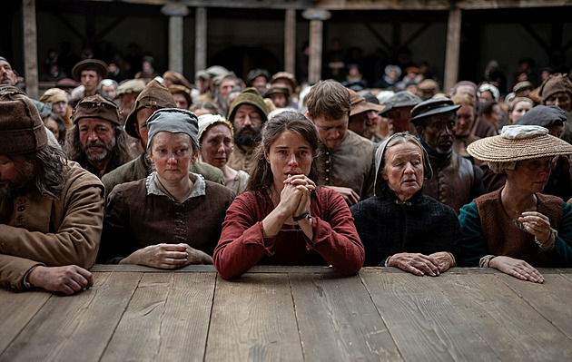 Je tu jiný Shakespeare. Zamilovaný, ale také truchlící otec a manžel na dálku