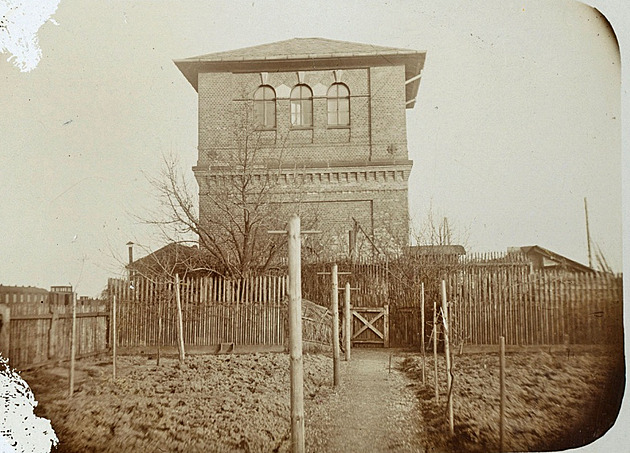 Sláva páře! Do Opavy před 170 lety přijel první vlak, železnice změnila tvář města