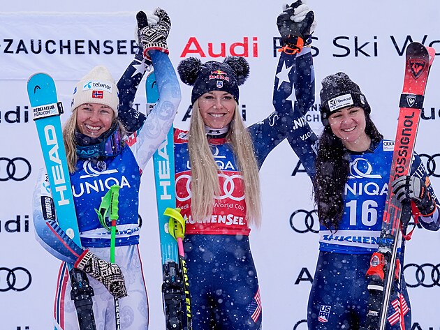 Jalur ski hari Sabtu terbaik di Zauchensee: Dari kiri, Kajsa Vickhoffov...