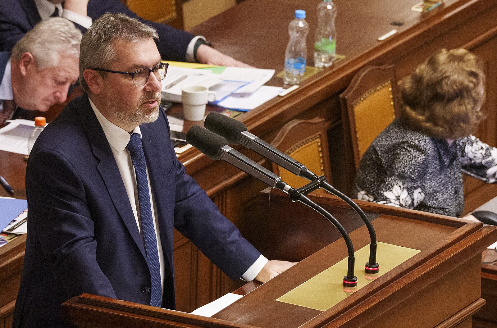 Policie má při podezření na týrání zvířat vstupovat do obydlí, chystá ministr