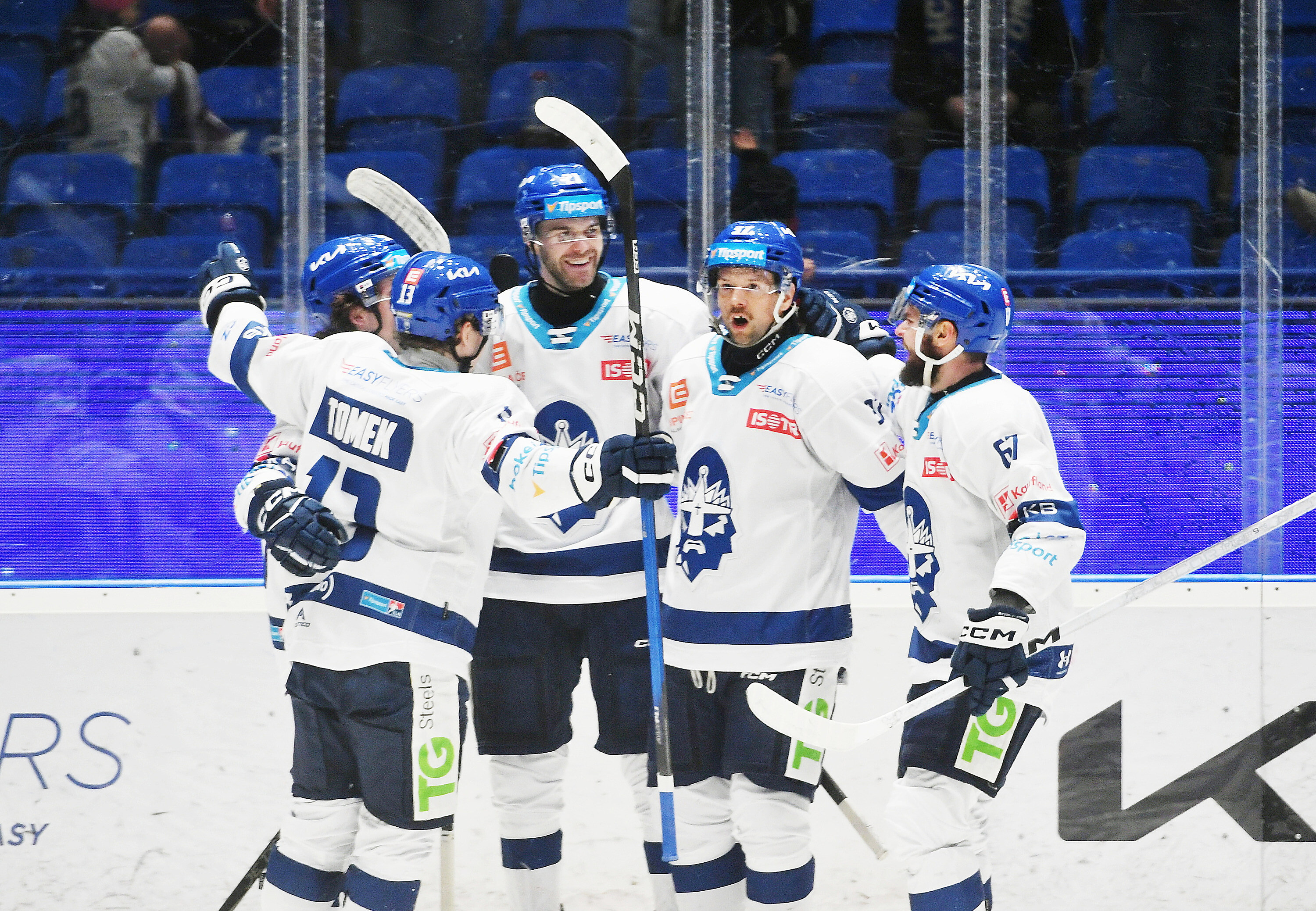 Hokejová extraliga: Kladno zničilo Vítkovice, Třinec porazil Spartu -  iDNES.cz