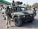 Mexická armáda p�i protidrogové operaci ve m�st� Apatzingán ve stát� Michoacán...