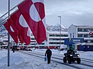 Hlavní m�sto Grónska Nuuk zdobí grónské vlajky. (14. ledna 2026)