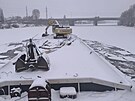 Vodohospodá�i bourají led na Berounce. (leden 2025)