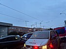 Na pra�sk�m Sm�chov� zasahovaly u dopravn� nehody slo�ky IZS. (15. ledna 2026)