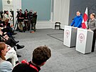 Pokud si máme vybrat mezi USA a Dánskem, volíme Dánsko �ekl grónský premiér...