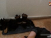 Mu� se zbraní v ruce napadl jiného, ozbrojení policisté jej zpacifikovali