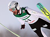 �eský skokan na ly�ích Roman Koudelka b�hem závodu v Sapporu.