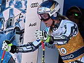 Ester Ledecká b�hem tréninku na sjezd v Tarvisiu.