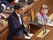 Exministr �ivotního prost�edí Petr Hladík z KDU-�SL ve Sn�movn� p�ed hlasováním...