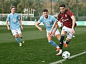 Spar�anský úto�ník Albion Rrahmani v p�ípravném utkání v Marbelle proti Malmö.