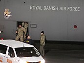 Dánsko a spojenci zvy�ují vojenskou p�ítomnost u Grónska, první vojáci u�...