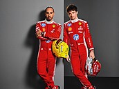 Ferrari na sociálních sítích p�edstavilo závodní kombinézy pro sezonu 2026....