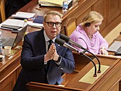 Vyslovení d�v�ry vlád� �eské republiky. Na Snímku ministr práce a sociálních...