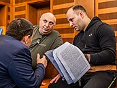 �ty�i �leny rodiny provozující pou�ové atrakce viní ob�aloba u hradeckého...