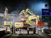 Demolice mostu nad dálnicí D2. (10. ledna 2026)