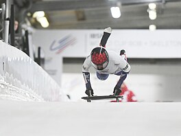 Anna Fernstädtová zahajuje 1. kolo závodu v Altenbergu.