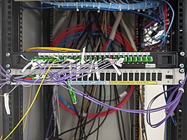 Výhledy na zasn�enou Prahu od BTS spole�nosti Cetin na Poliklinice Agel¨