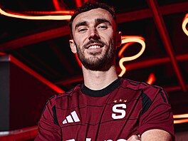 Andrew Irving, posila Sparty z West Hamu United.