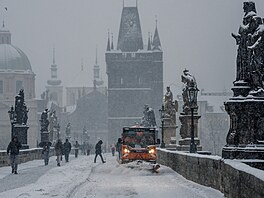 Prahu zasáhlo intenzivní sn�ení. (9. ledna 2026)