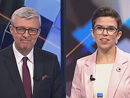 Místop�edseda vlády Karel Havlí�ek (ANO a poslankyn� Olga Richterová (Piráti) v...