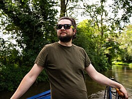 Jen�e nic není bez kompromis�. Odpad musí nosit �asto kilometry p�ky, palivo...