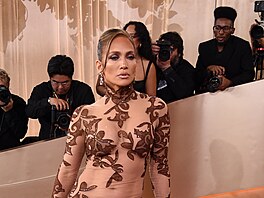 Jennifer Lopezová v Los Angeles na Zlatých glóbech (11. ledna 2026)