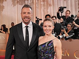 Dax Shepard a Kristen Bellová v Los Angeles na Zlatých glóbech (11. ledna 2026)