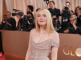 Dakota Fanningová v Los Angeles na Zlatých glóbech (11. ledna 2026)