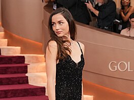 Ana de Armasová v Los Angeles na Zlatých glóbech (11. ledna 2026)