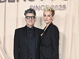 Marc Lavoine a Adriana Sklena�íková na plese Beauty Ball v Bratislav� (16....