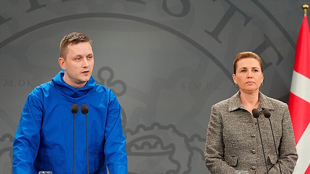 Gr�nsk� premi�r Jens-Frederik Nielsen a d�nsk� premi�rka Mette Frederiksenov� v Kodani (13. ledna 2026)