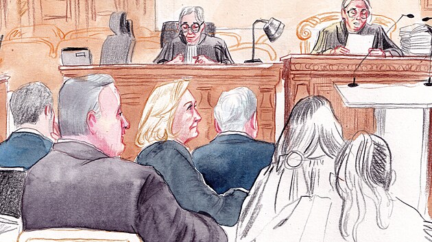 Francouzsk� krajn� pravicov� politi�ka Marine Le Penov� b�hem soudn�ho sly�en� v Pa��i. (13. ledna 2026)