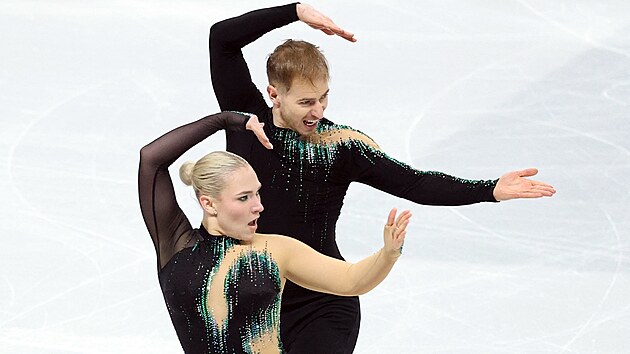 Nat�lie a Filip Taschlerovi b�hem voln�ho tance na mistrovstv� Evropy