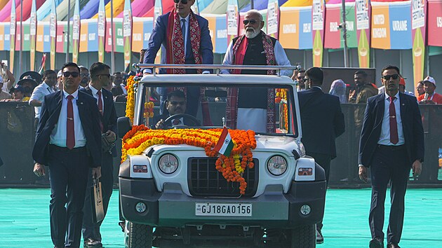 N�meck� kancl�� Friedrich Merz nav�t�vil Indii a setkal se s indick�m premi�rem Nar�drou M�d�m. Do Asie zav�tal poprv� od sv�ho zvolen�. (12. ledna 2026)