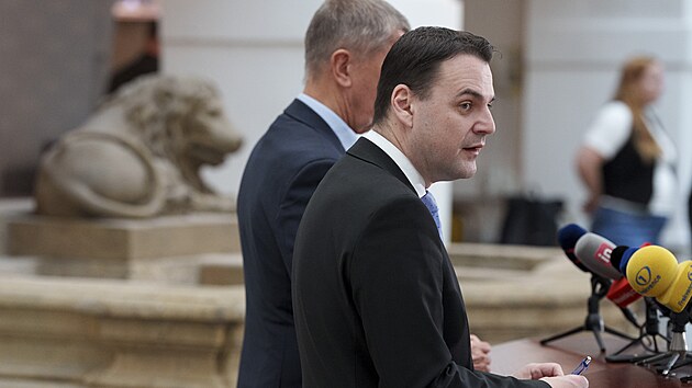 Venezuela propustila z v�zen� �echa Jana Darmovzala. Tiskov� konference ministra zahrani�� Petra Macinky a premi�ra Andreje Babi�e. (16. ledna 2026)