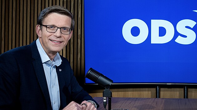Hostem po�adu Rozst�el je Martin Kupka, exministr dopravy, m�stop�edseda ODS.