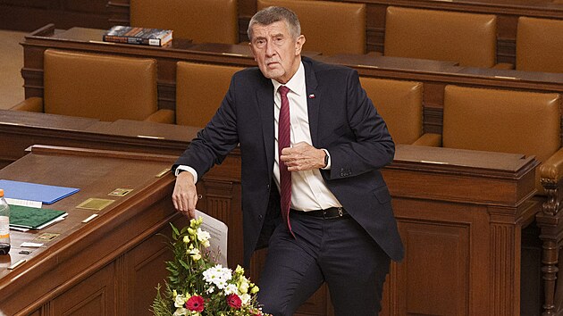 Sch�ze Poslaneck� sn�movny. Vysloven� d�v�ry vl�d�. Na sn�mku premi�r Andrej Babi� (ANO). (15. ledna 2026)