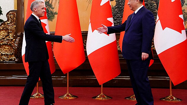 Kanadsk� premi�r Mark Carney na setk�n� s ��nsk�m prezidentem Si �in-pchingem v Pekingu (16. ledna 2026)